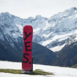 Yes. Snowboards Optimistic Snowboard 2022 -VolcomYes.Volkl popular shop BLA D3 3